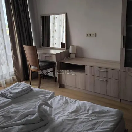 Prywatny Dwupokojowy W Kompleksie Vris * Tsarevo